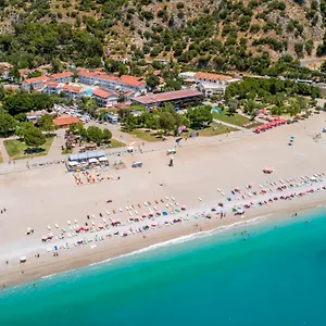 belcekum-beach-hotel.aegeanhotels.net/